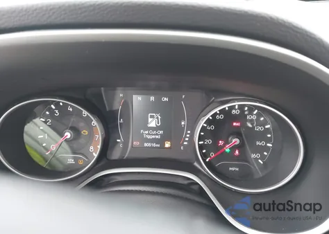 2019 Jeep Compass Latitude 4X4 из США, поврежденный, VIN 3C4NJDBB3KT723470